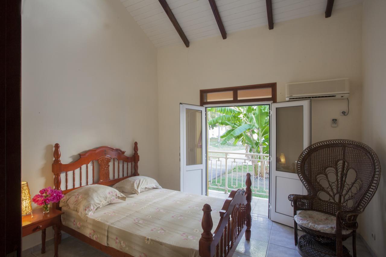 Village Honore Chassaing Bagian luar foto